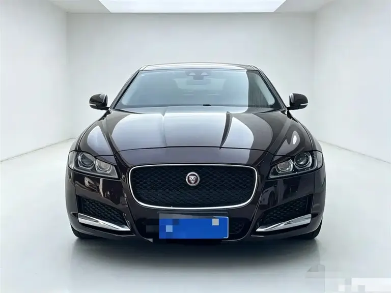Jaguar XFL XFL 2.0 T 200 PS Elegance