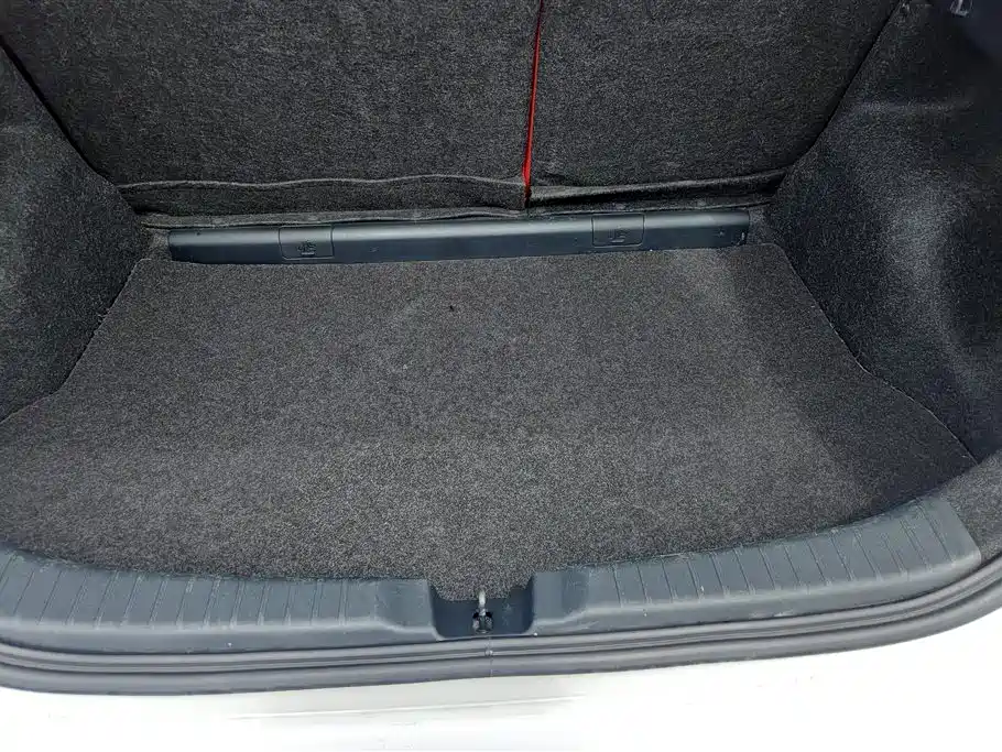 YARiS L Zhixuan 1.5 E CVT Charm Motion CN-VI
