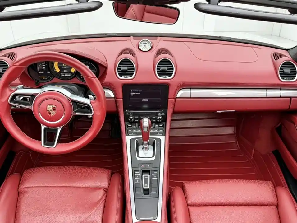 Porsche 718 Boxster 2.0 T