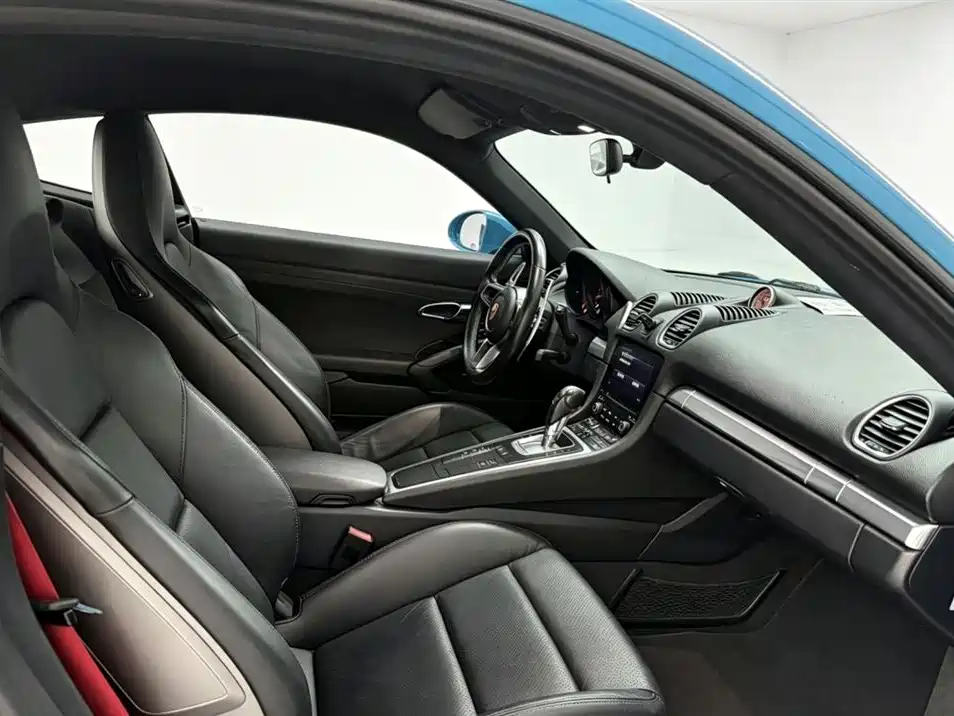 Porsche 718 Cayman 2.0 T