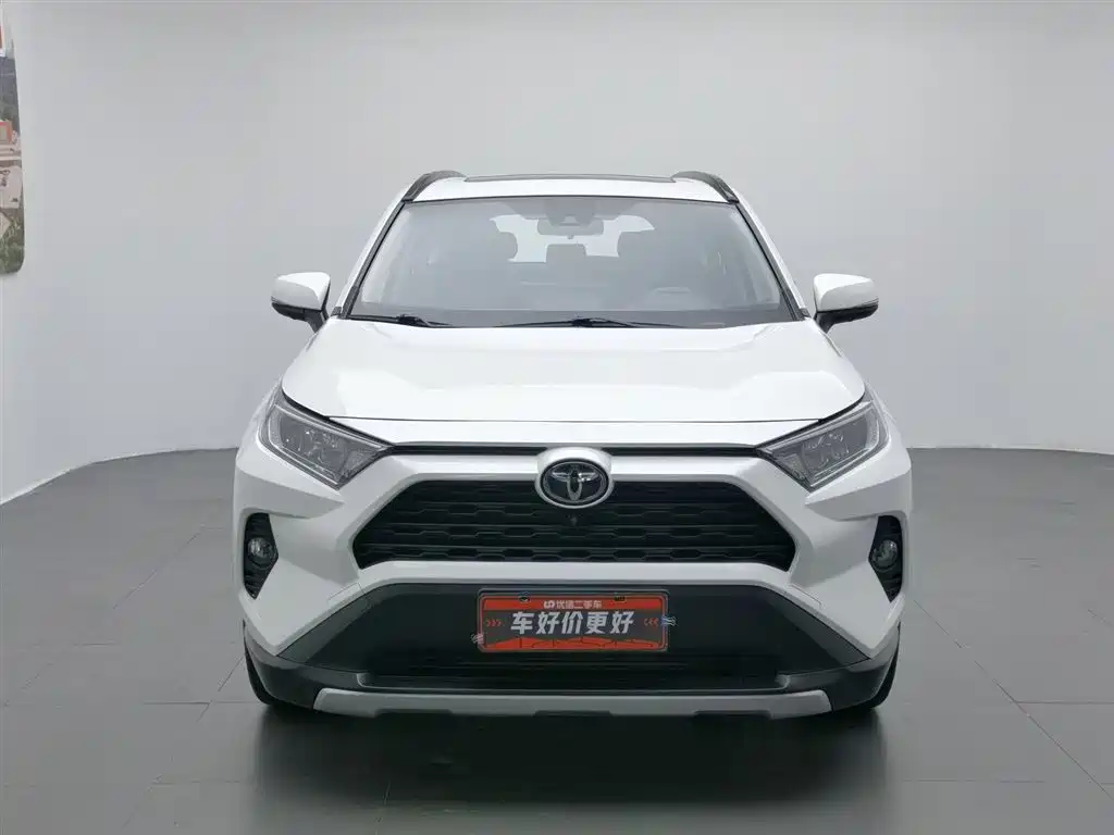RAV4 2.0 L CVT 4 WD Style