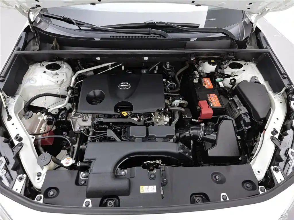 RAV4 2.0 L CVT 4 WD Style
