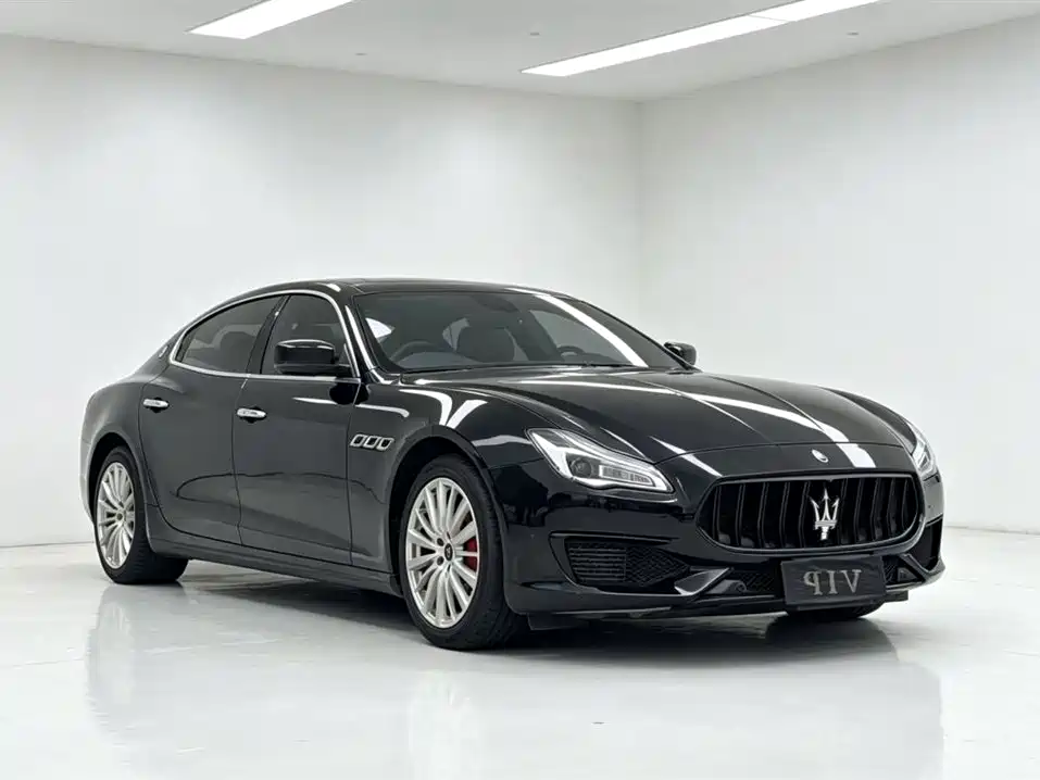 Quattroporte 3.0 T Standard