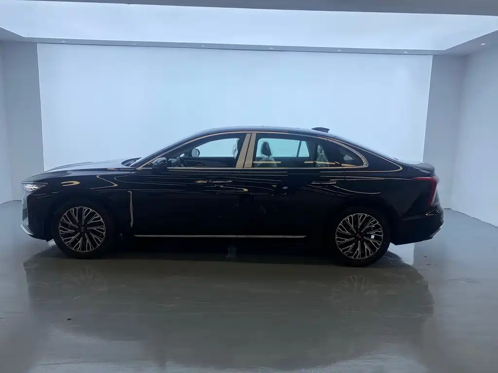 Hongqi H5 2.0 T Auto Flagship Smooth