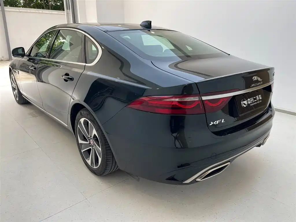 Jaguar XFL XFL 2.0 T P200 2 WD Elite Luxury