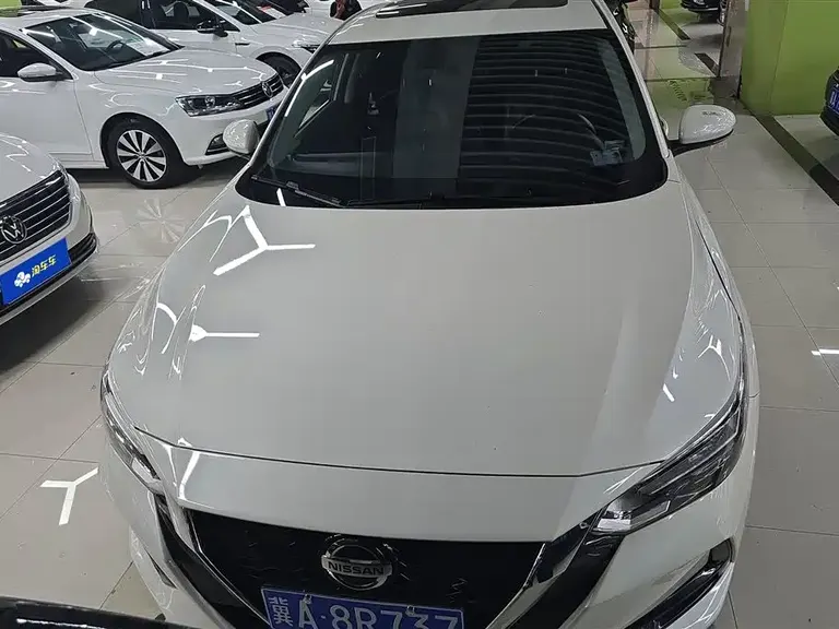 Nissan Sylphy 1.6 L XL CVT Joy