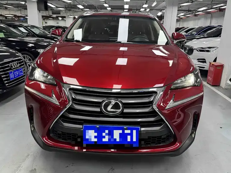 Lexus NX 200 t AWD Sharp Style