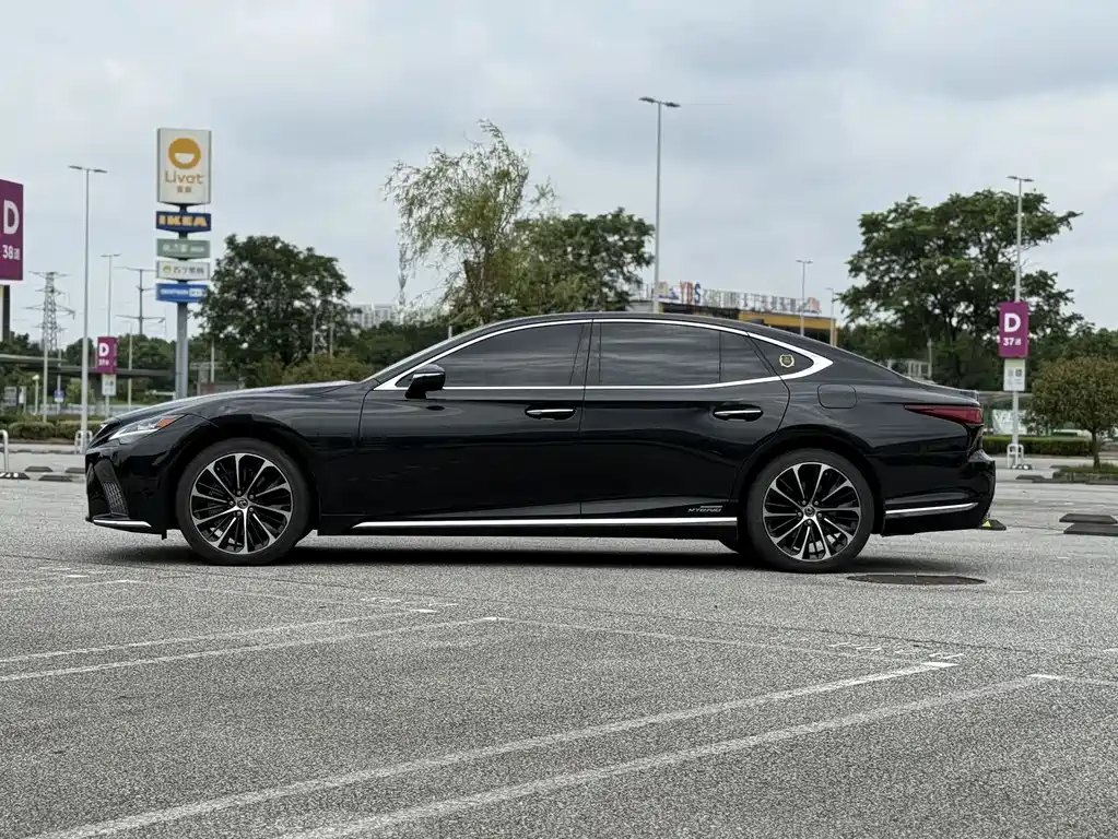 Lexus LS 500 h Executive