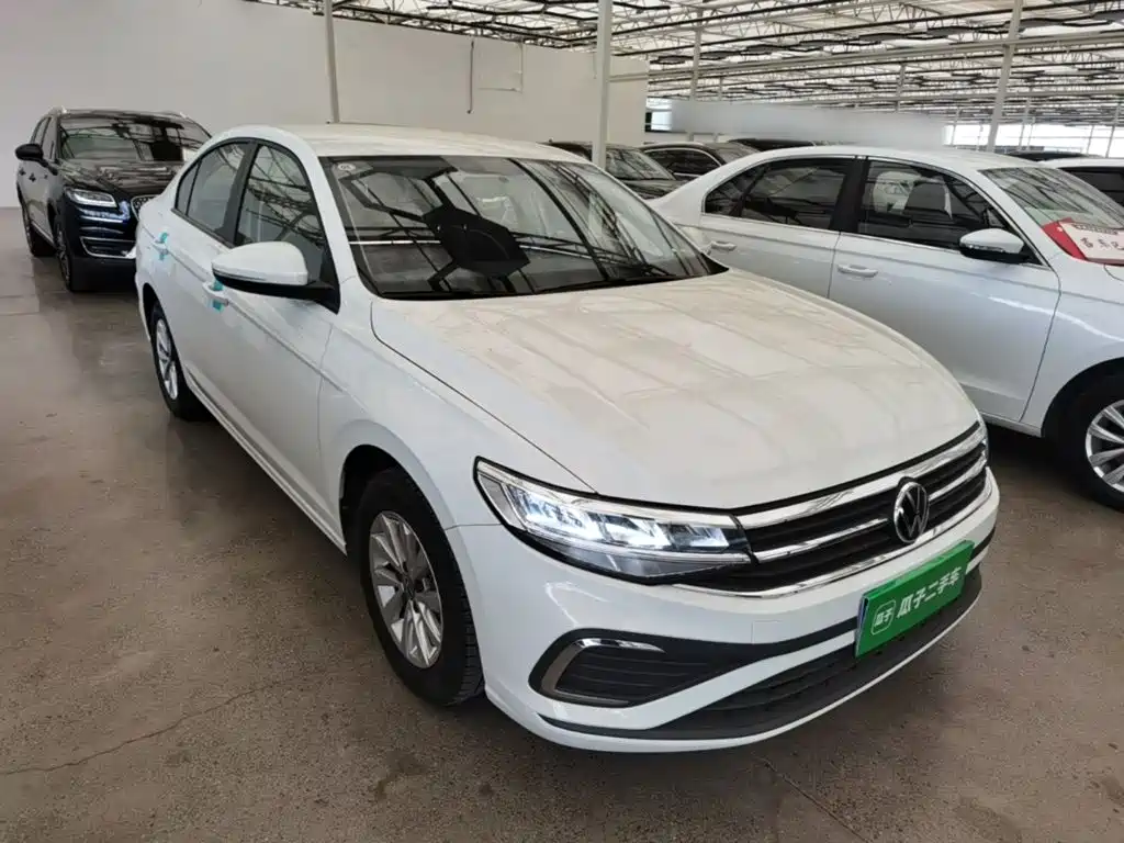 Bora 200 TSI DSG Smooth Travel