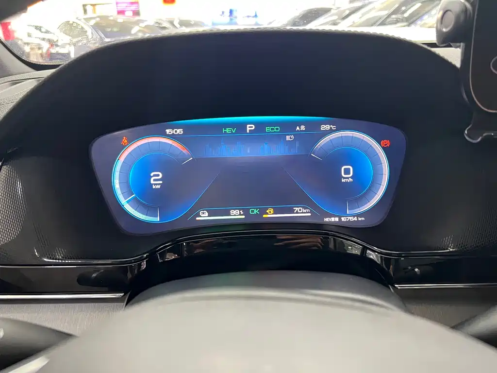 Tang NEV DM-i Glory 112 KM Flagship