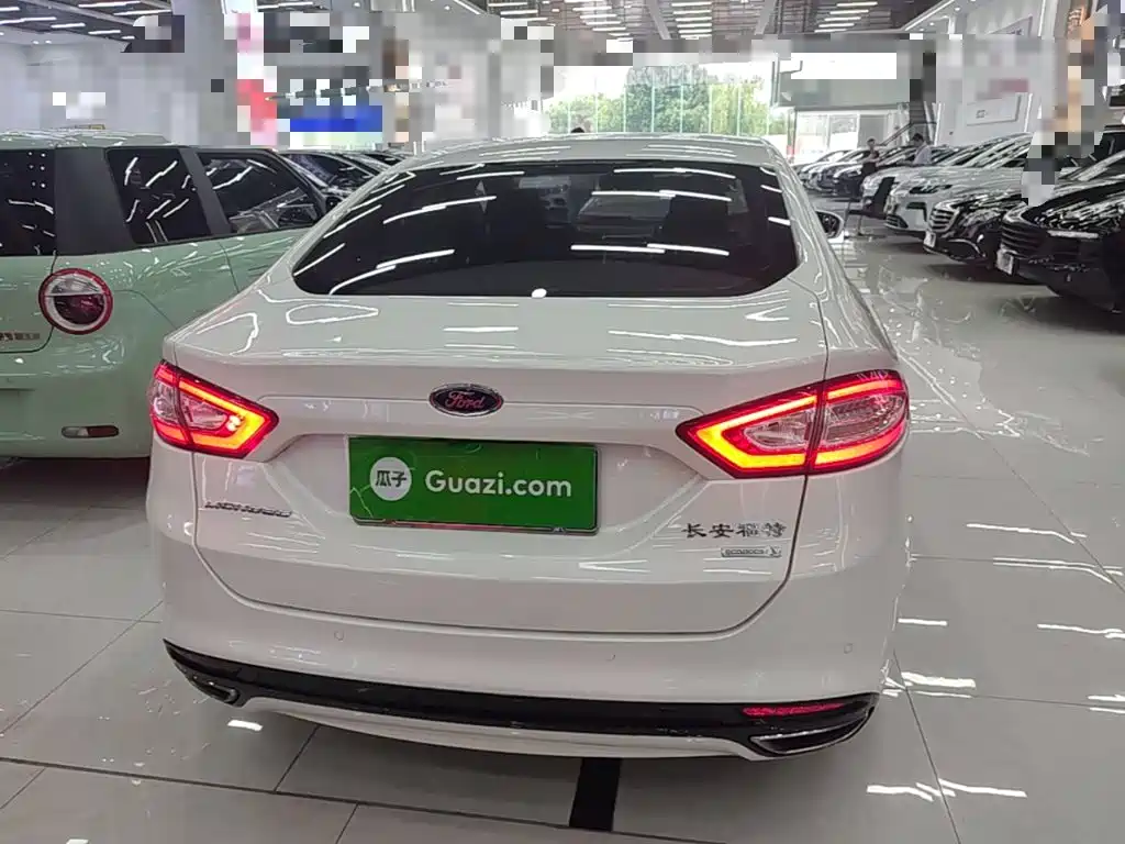 Mondeo 2.0 L GTDi200 Luxury
