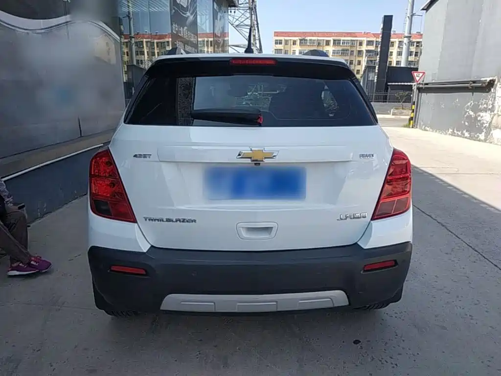 Tracker 创酷 2016款 1.4 T 自动四驱旗舰型