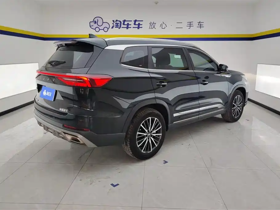 Tiggo 8 PRO 290 T 2 WD Ocean 5-seat