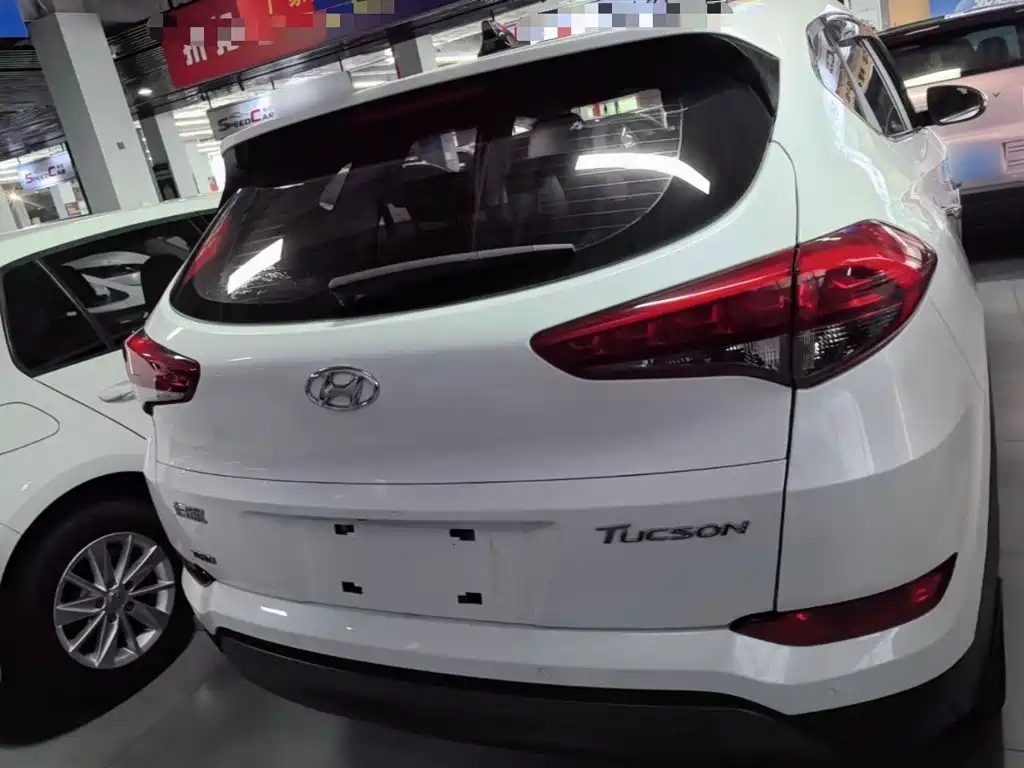 Tucson 1.6 T DCT 2 WD Leading