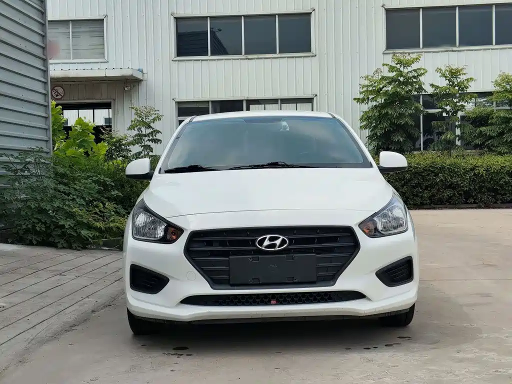 Accent 1.4 L Manual Refreshed CN-VI