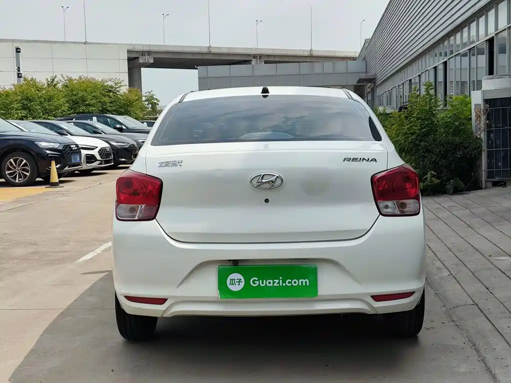 Accent 1.4 L Manual Refreshed CN-VI