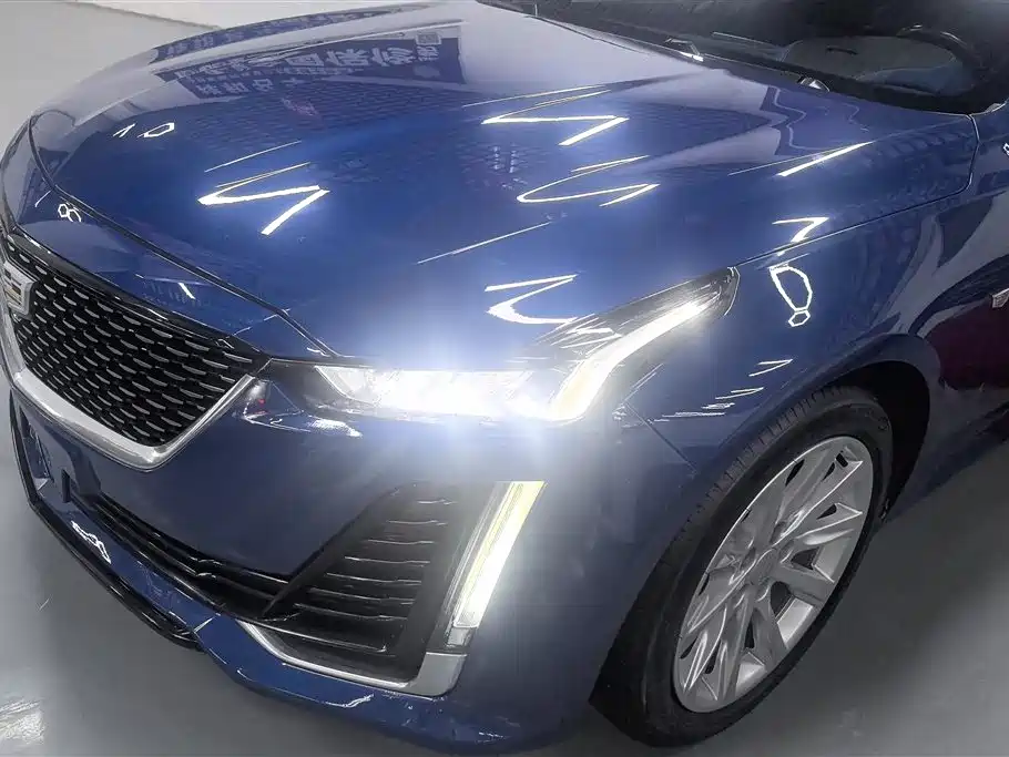 Cadillac CT5 28 T Luxury