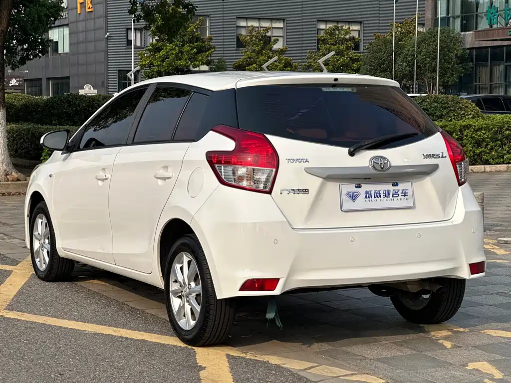YARiS L Zhixuan 1.5 G Auto Dynamic Shine