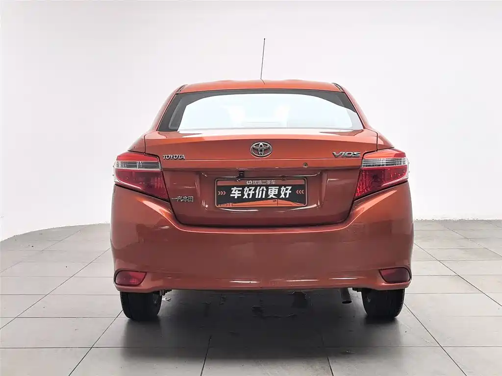 Vios 威驰 2014款 1.5 L 手动智尚版