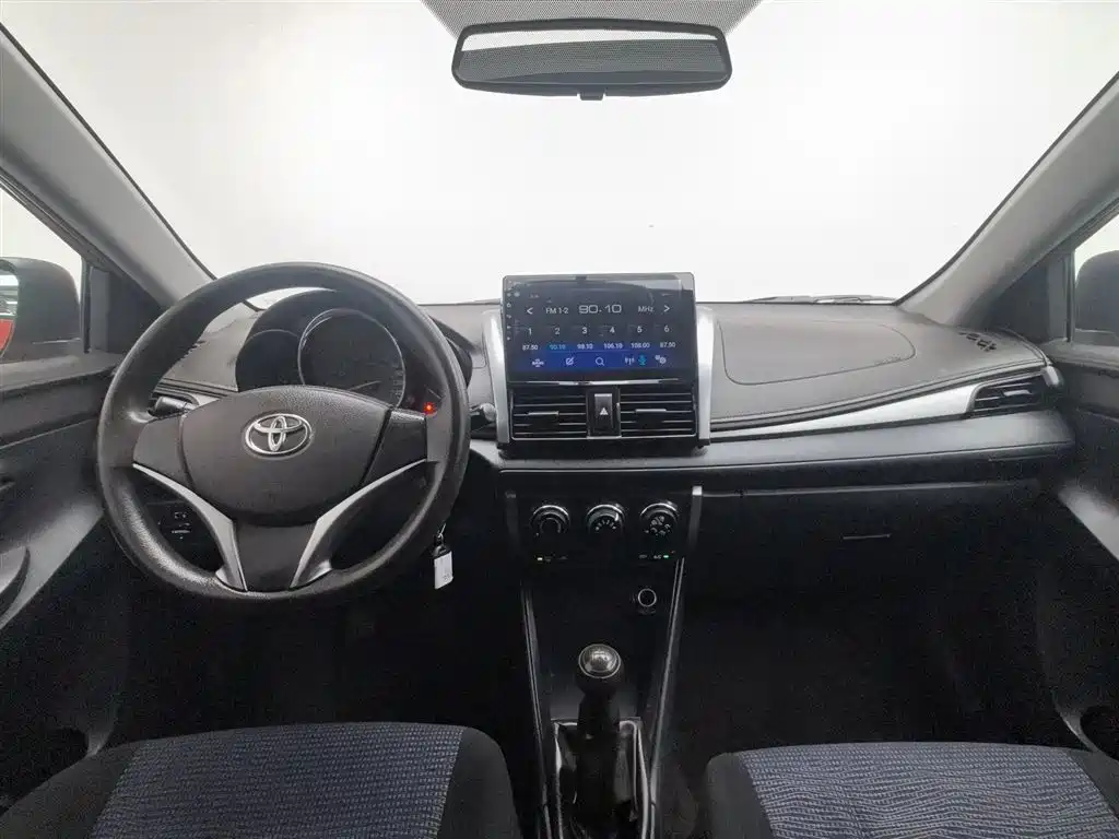 Vios 威驰 2014款 1.5 L 手动智尚版
