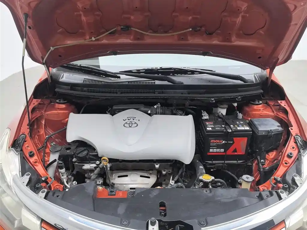 Vios 威驰 2014款 1.5 L 手动智尚版