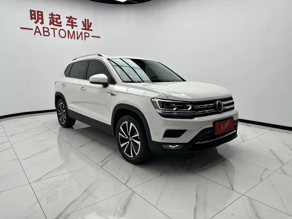Tharu 280 TSI 2 WD Luxury