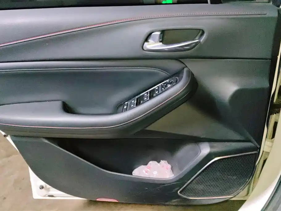 GAC Trumpchi GS4 270 T Auto Elite Tech