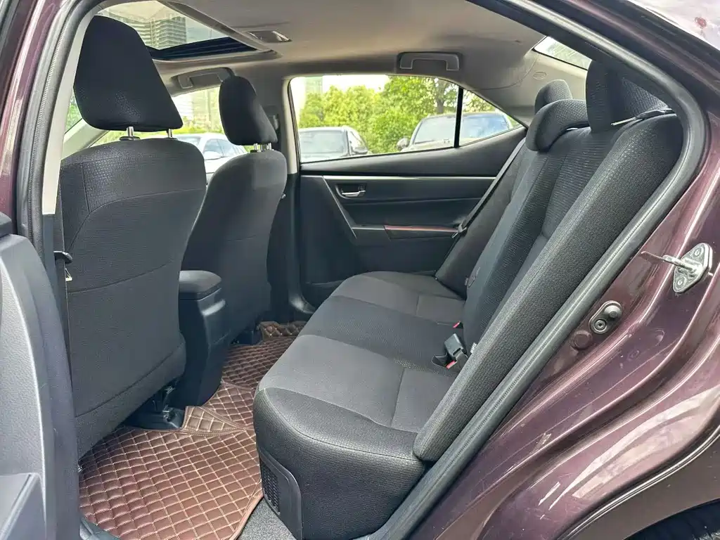 Levin Dual Engine 1.8 H GS E-CVT Elite Sunroof