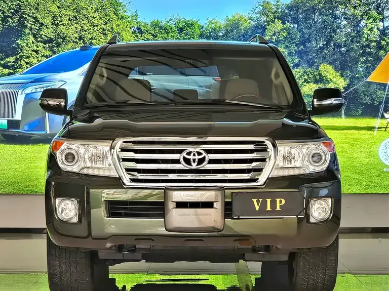 Toyota Land Cruiser (Import) Middle East