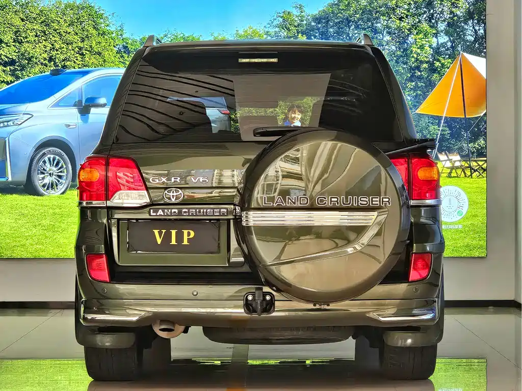 Land Cruiser (Import) Middle East