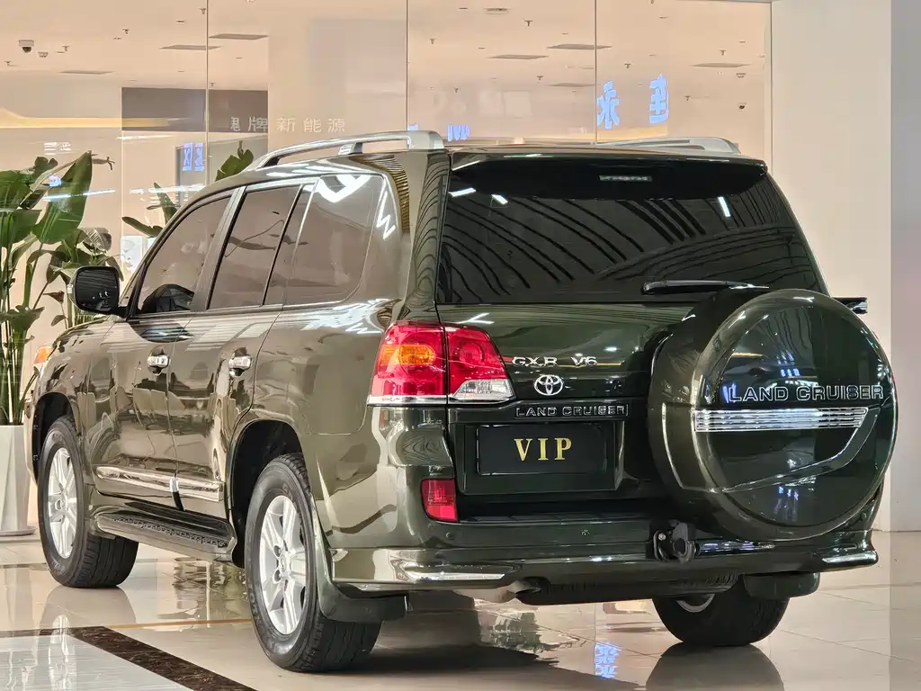 Land Cruiser (Import) Middle East