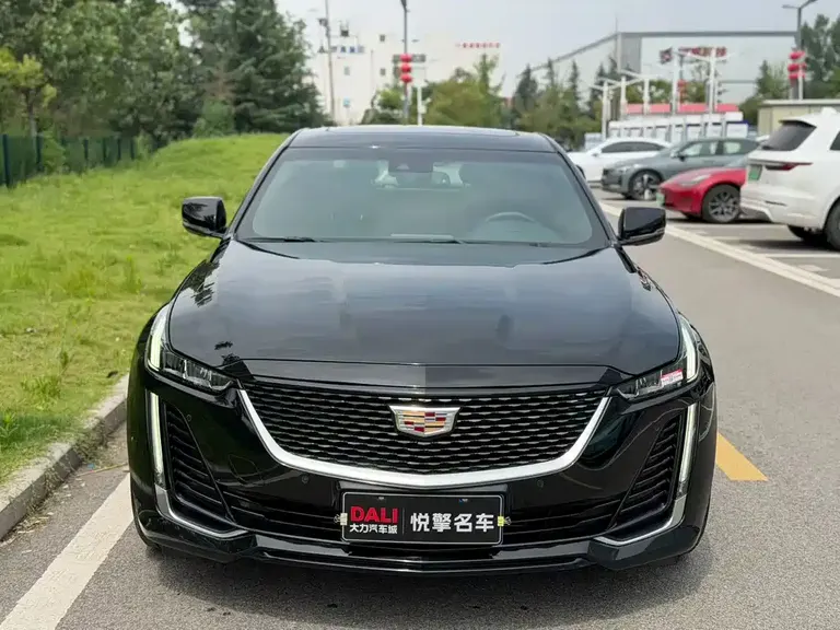 Cadillac CT5 28 T Luxury (Standard)
