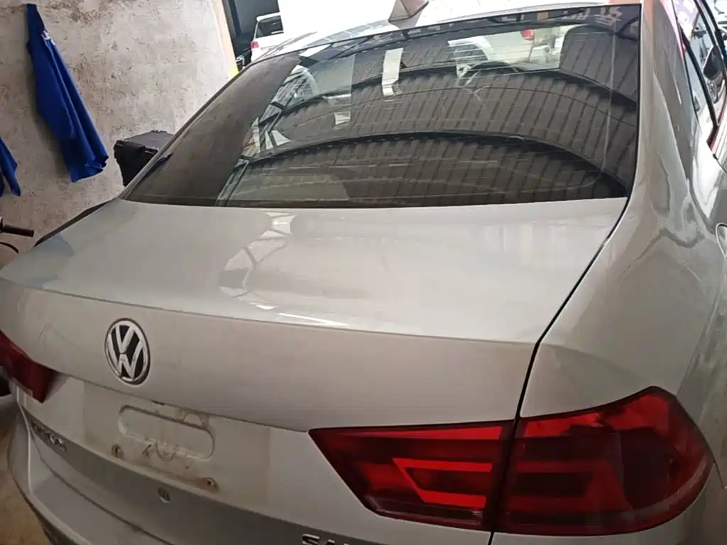 Santana 1.6 L Auto Comfort