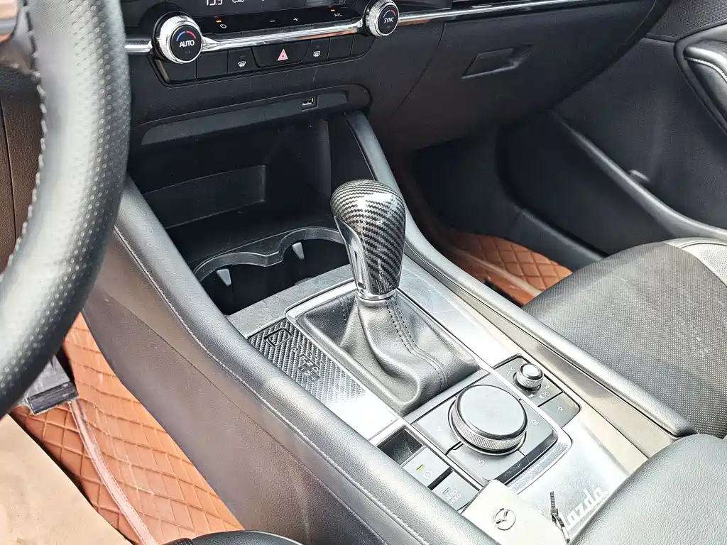 Mazda 3 Axela 2.0 L Auto Quality Engine