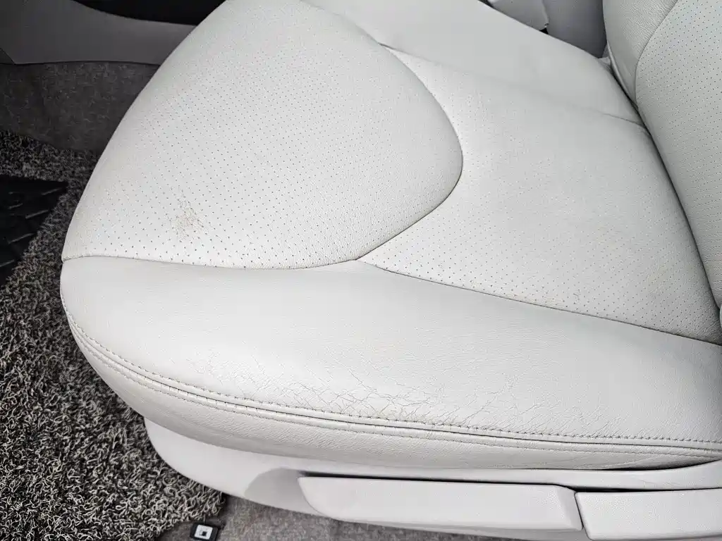 RAV4 2.0 L Auto Classic