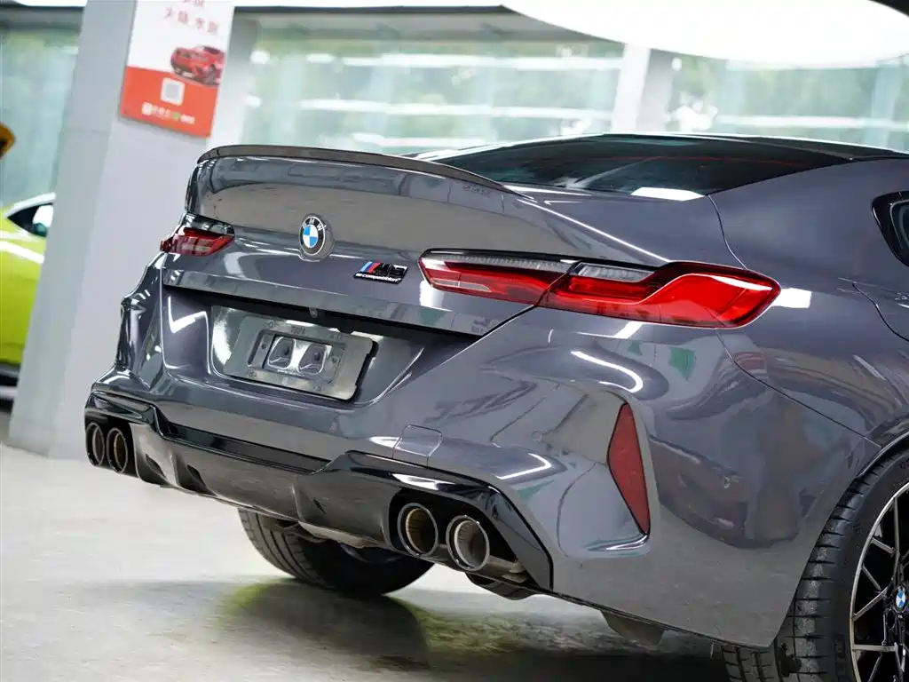 BMW M8 M8 4-door Coupe Thunder