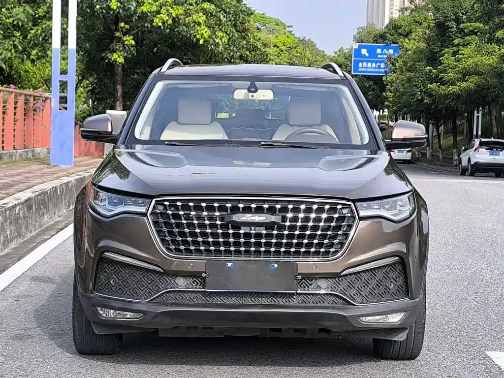 Zotye T700 众泰T700 2017款 2.0 T 自动旗舰型