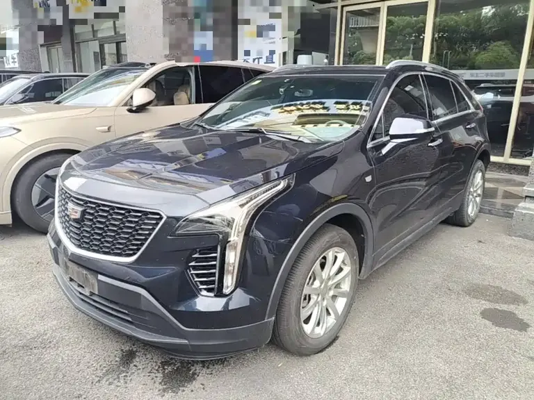 Cadillac XT4 28 T 2 WD Tech