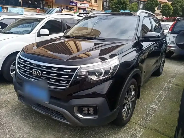 Kia Sportage 2.0 L Auto Smart Enjoyment Luxury CN-V