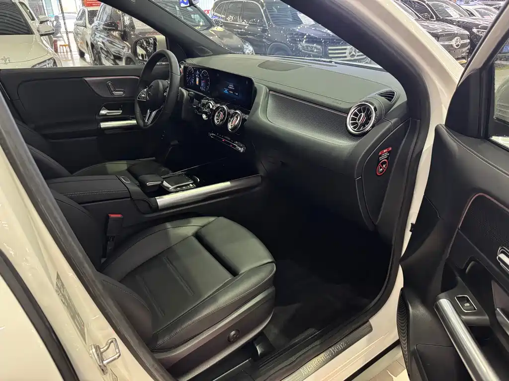 Mercedes-Benz GLA GLA 200