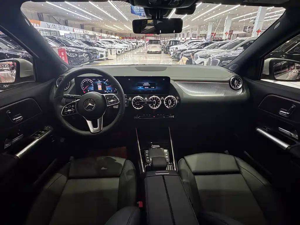 Mercedes-Benz GLA GLA 200