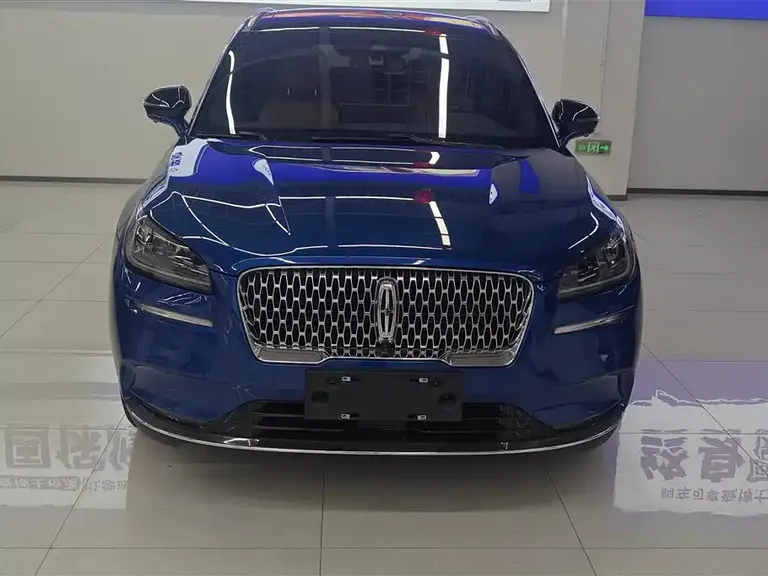 Lincoln Corsair 2.0 T 2 WD Graceful