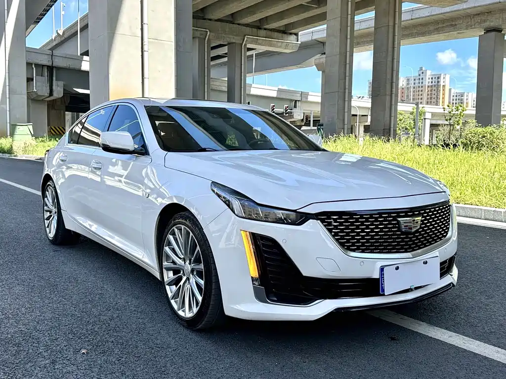Cadillac CT5 28 T Distinguished