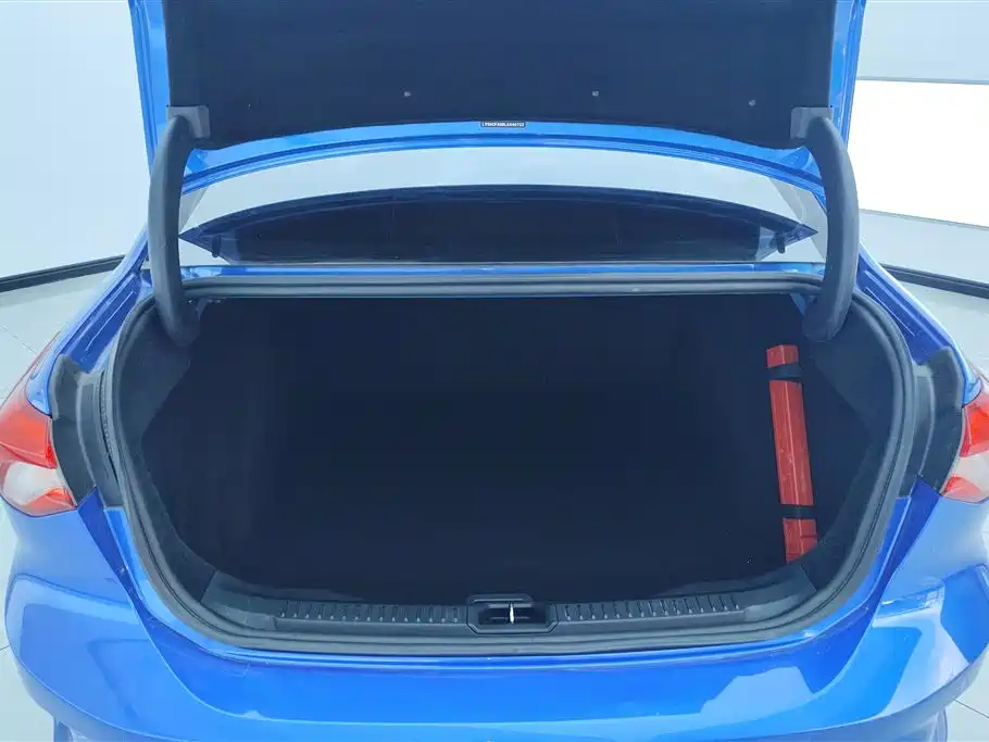 Focus Sedan 1.5 L Auto Sharp Leap