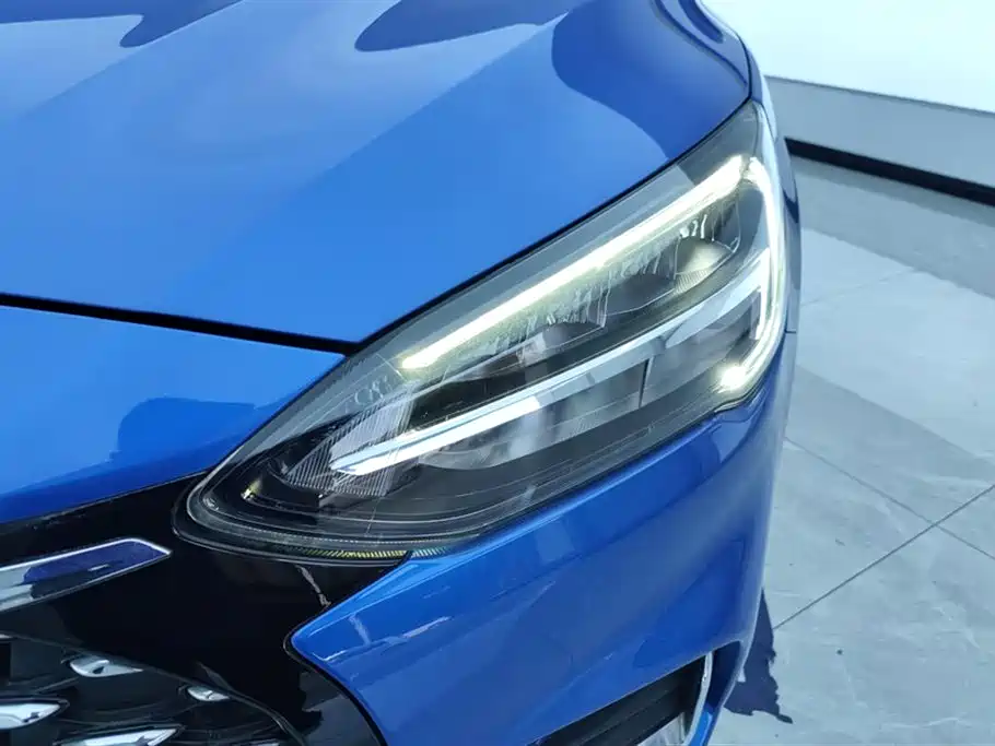 Focus Sedan 1.5 L Auto Sharp Leap
