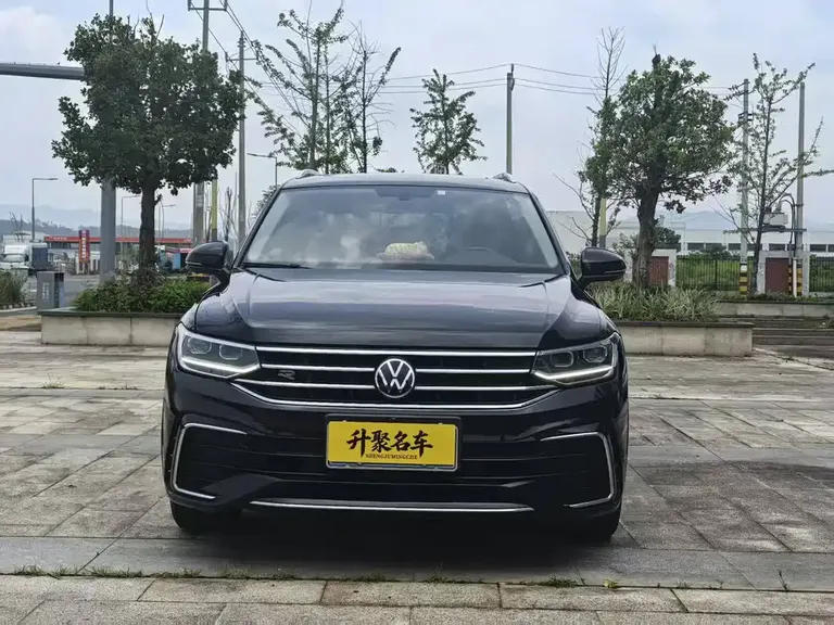 Volkswagen Tiguan L 330 TSI Auto 2 WD R-Line Premium
