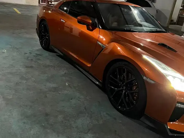 Nissan GT-R 3.8 T Flagship
