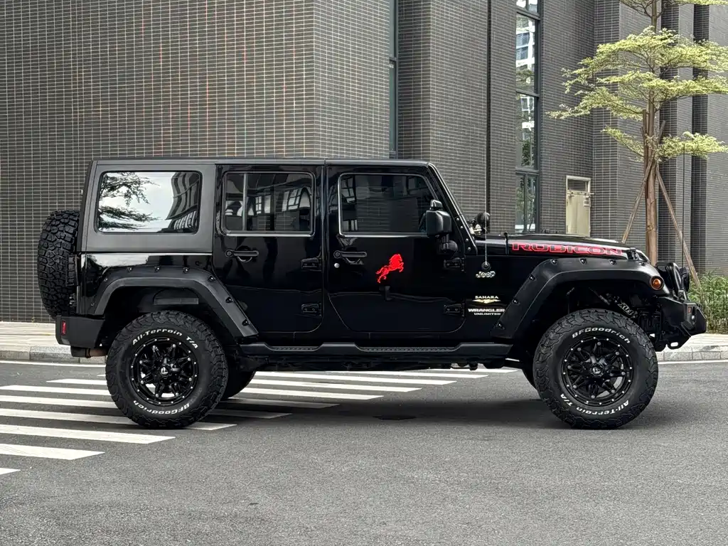 Wrangler 3.0 L Sahara 4-door Comfort Enjoyment