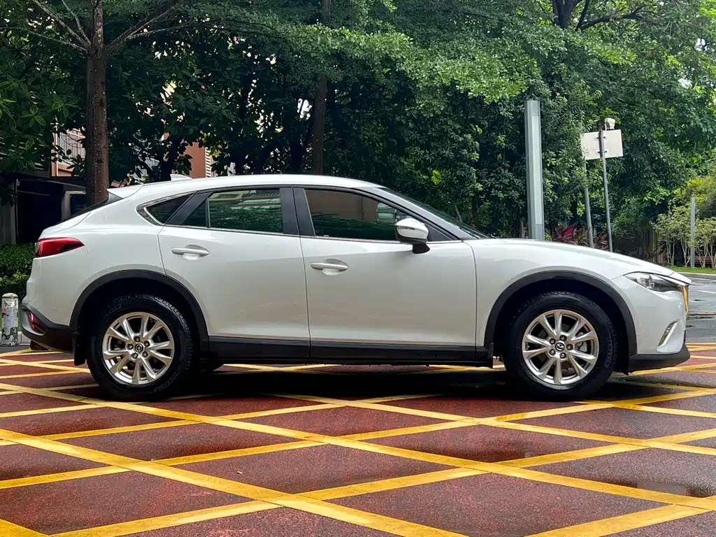 Mazda CX-4 2.0 L Auto 2 WD Blue Sky Vitality