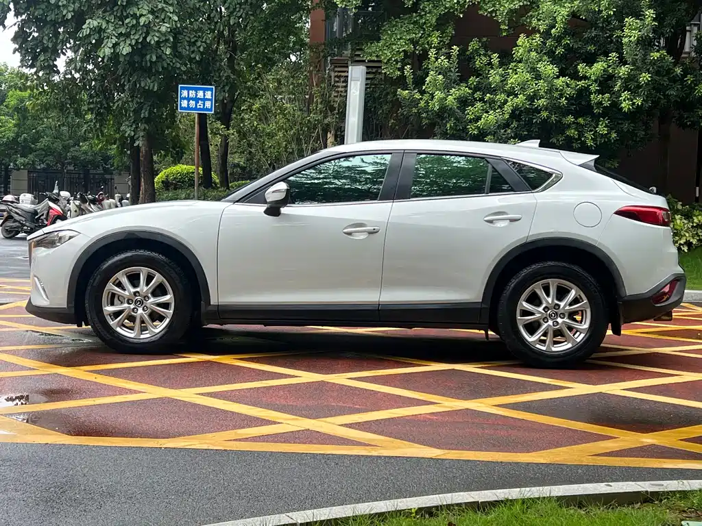 Mazda CX-4 2.0 L Auto 2 WD Blue Sky Vitality